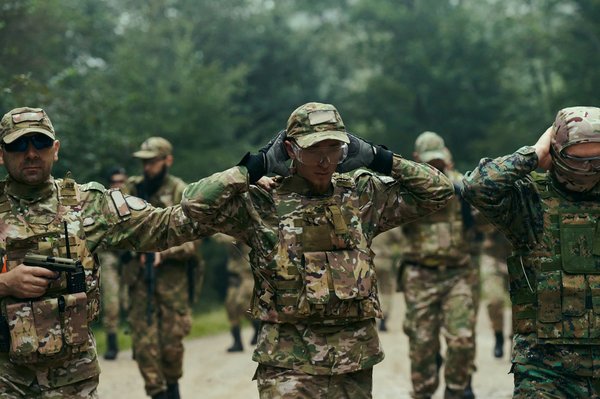 Comment organiser une journée de bien-être en pleine nature avec des activités relaxantes ?